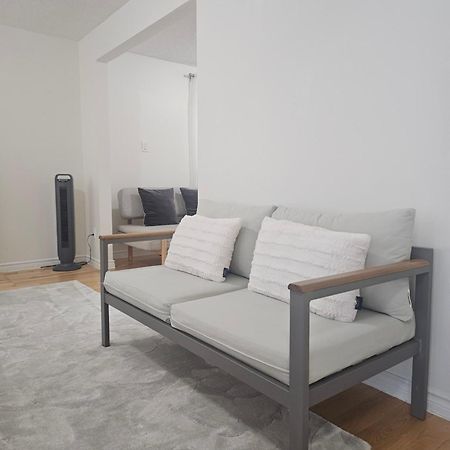 Modern Bright Cozy 3Bed 3Bath Vacation House In Ajax, Greater Toronto Area Gta, On, Canada Zewnętrze zdjęcie