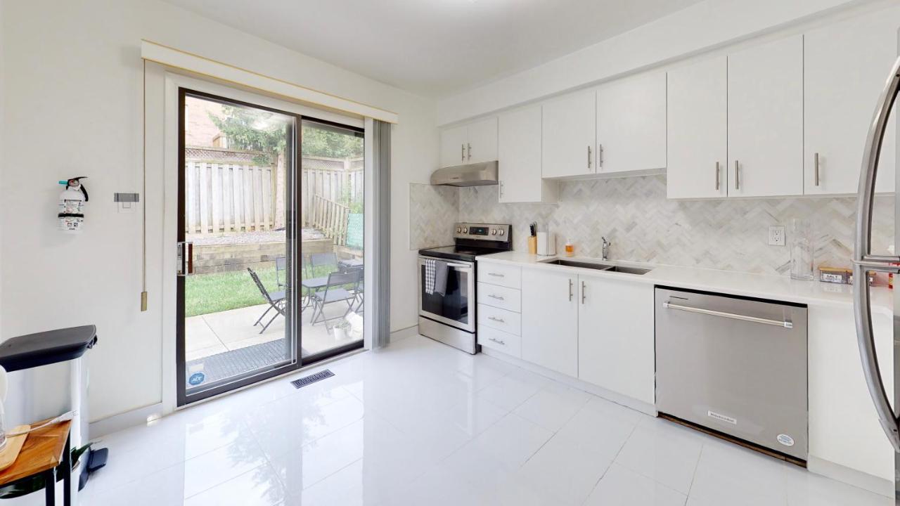Modern Bright Cozy 3Bed 3Bath Vacation House In Ajax, Greater Toronto Area Gta, On, Canada Zewnętrze zdjęcie